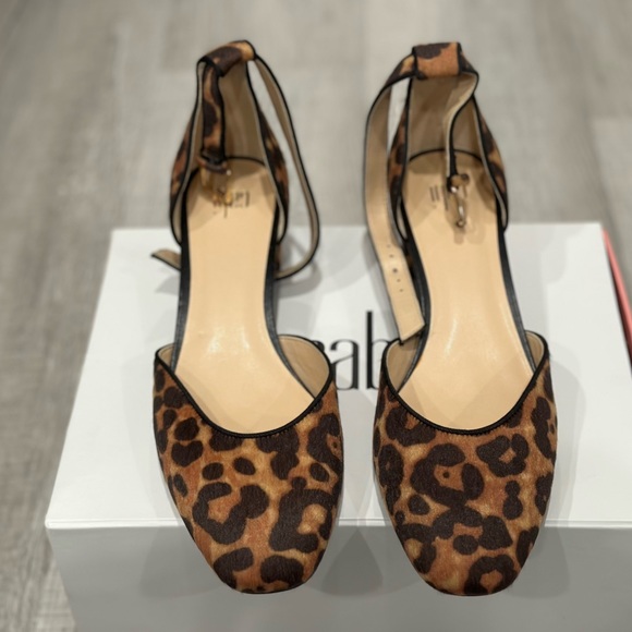 Cabi women’s cheetah print heels size 8 - Picture 2 of 5